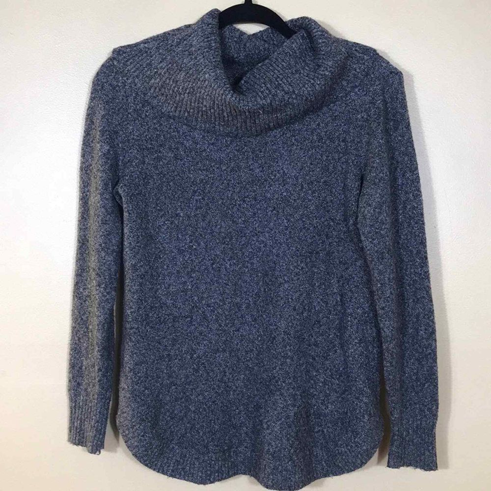 Tahari Sweater Womens Small Gray Cowl Neck‎ Soft Casual Winter Cozy Round Hem